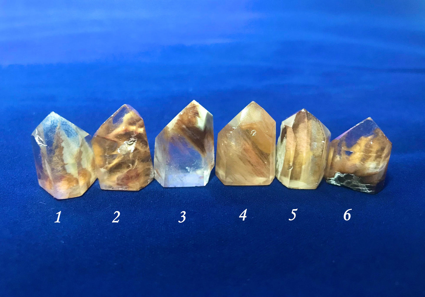 Amphibole Quartz Mini Towers