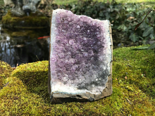 Amethyst Geode - Gem Realm