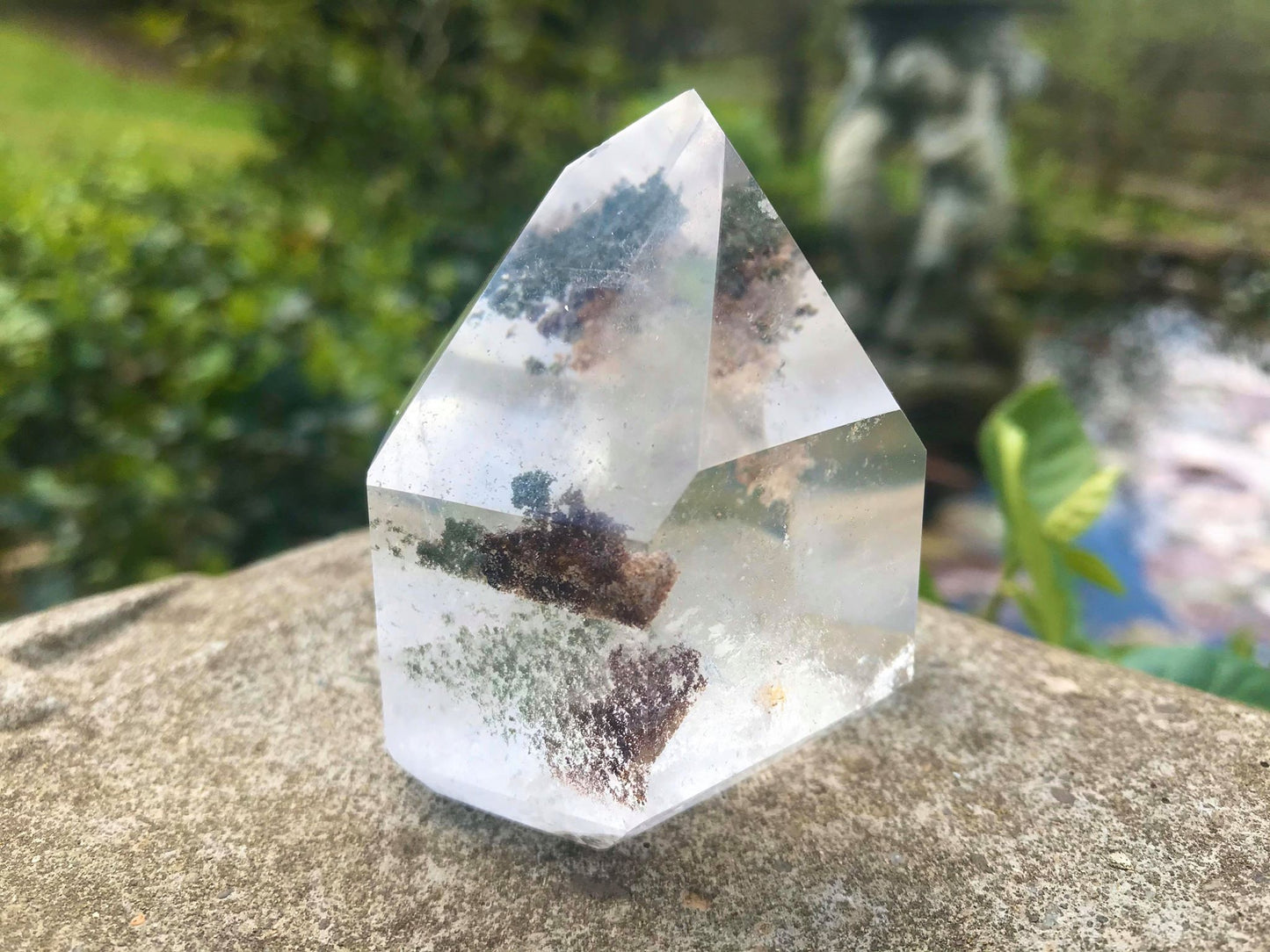 Garden Quartz Tower - Gem Realm