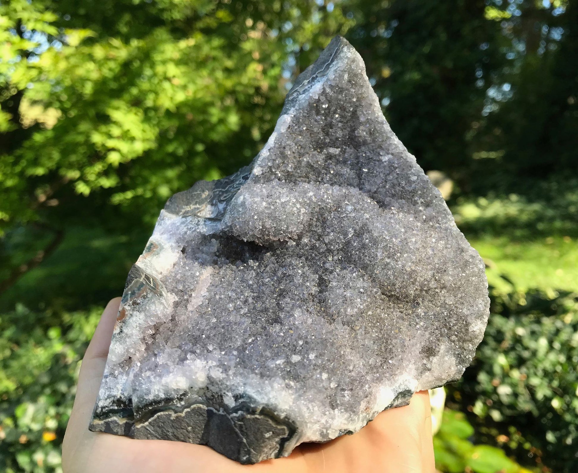 Amethyst Geode - Gem Realm