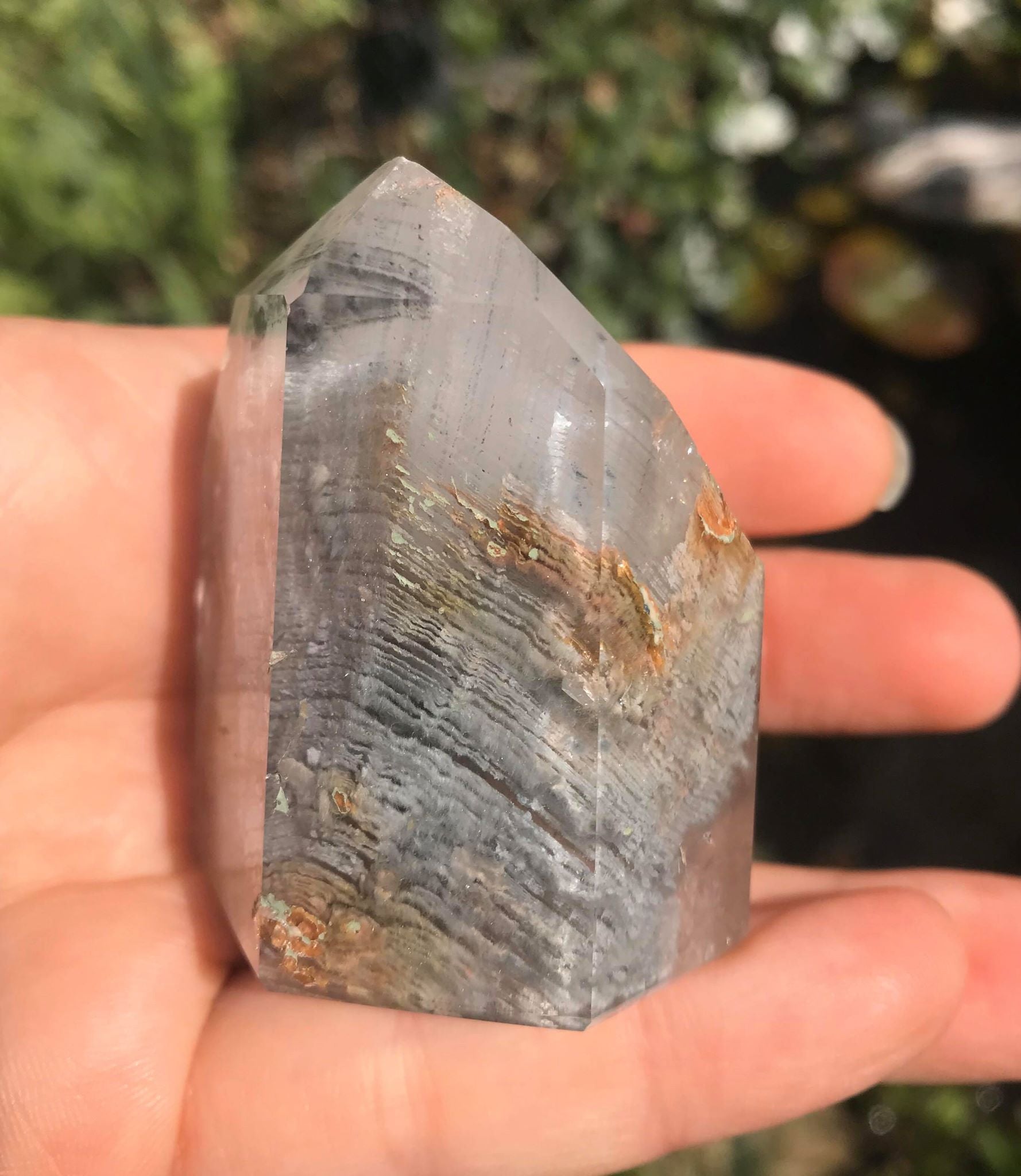 Garden Quartz Tower - Gem Realm