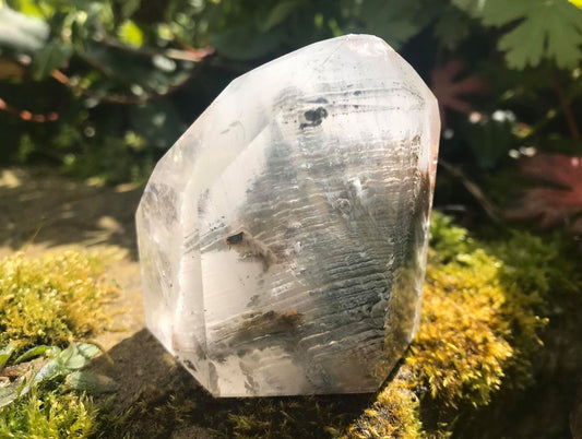 Garden Quartz Tower - Gem Realm