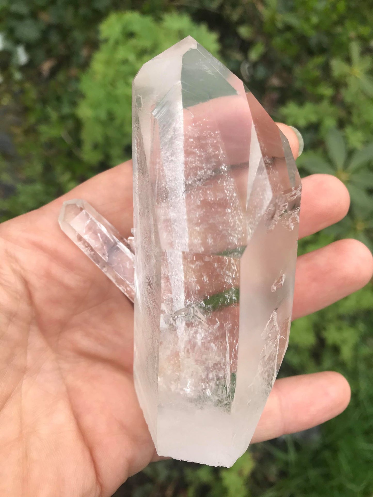Quarz Crystal Specimen Tower - Gem Realm
