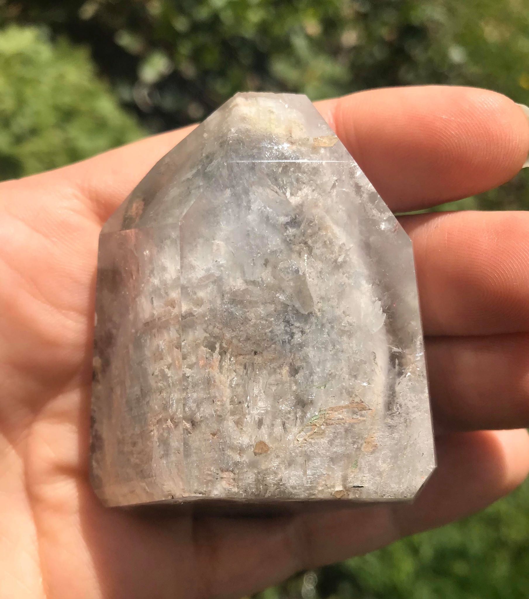 Garden Quartz Tower - Gem Realm