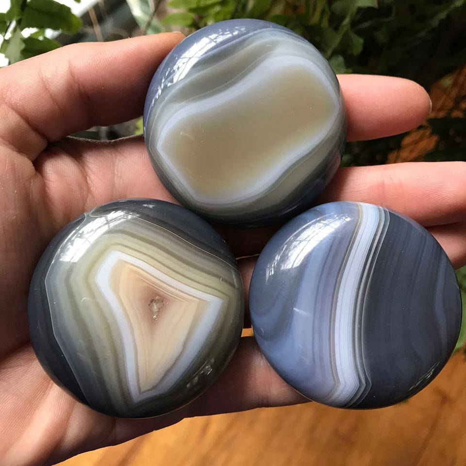 Banded Agate Palm Stones - Gem Realm