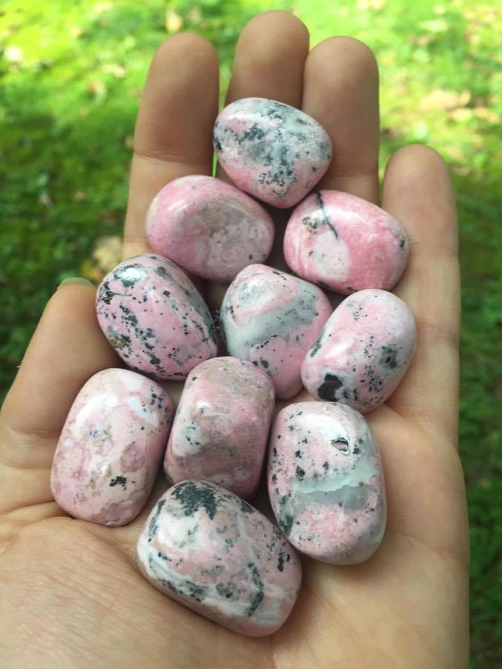 Rhodonite - Gem Realm