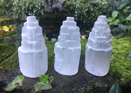 Selenite Towers - Gem Realm
