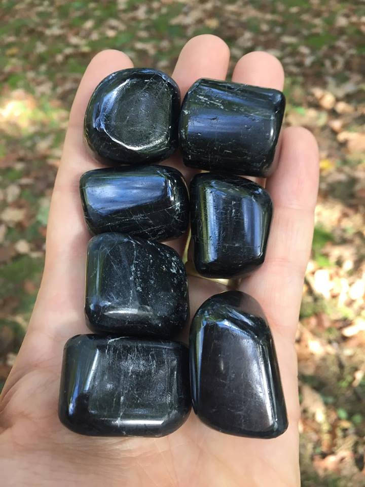 Black Tourmaline - Gem Realm