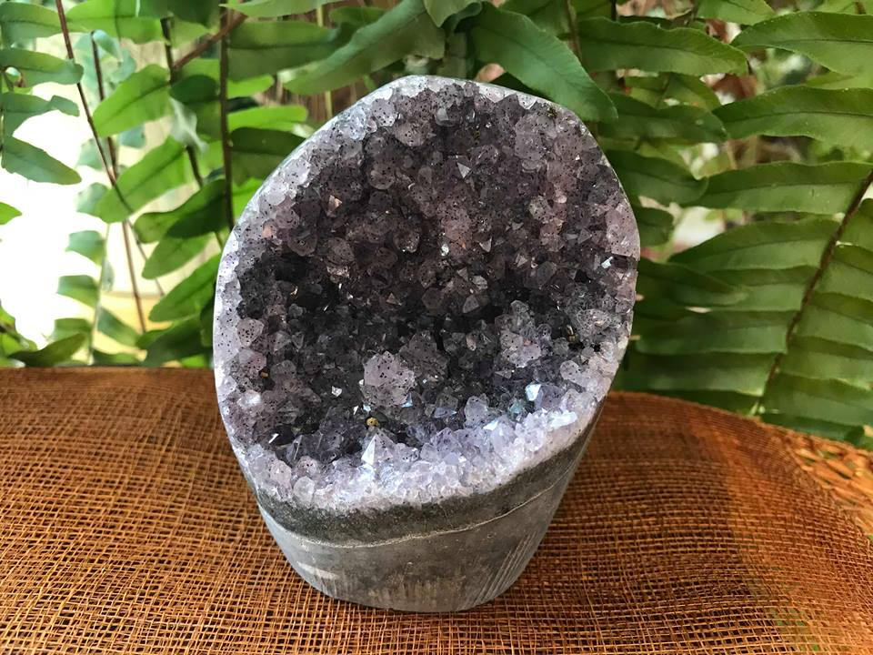Amethyst Geode - Gem Realm