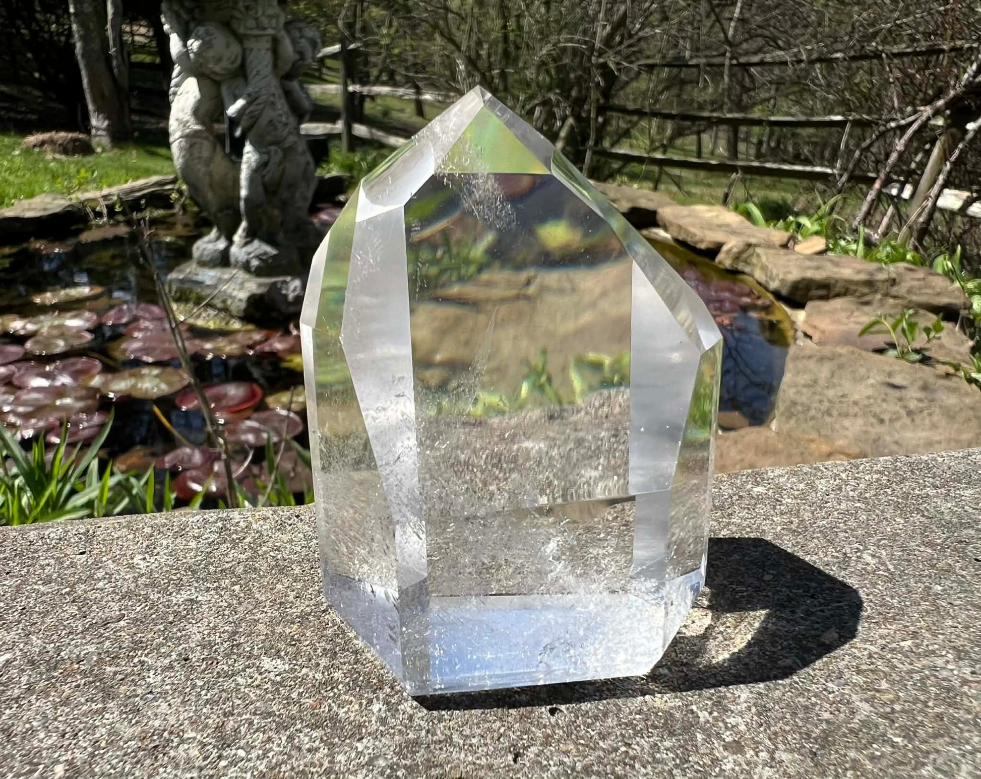 Quartz Crystal Tower - Gem Realm 