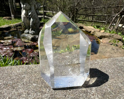Quartz Crystal Tower - Gem Realm 