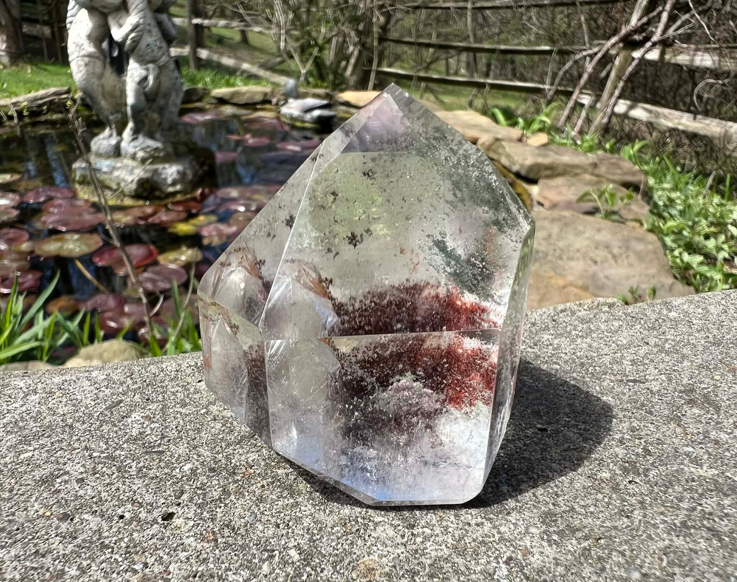 Garden Quartz Tower - Gem Realm 