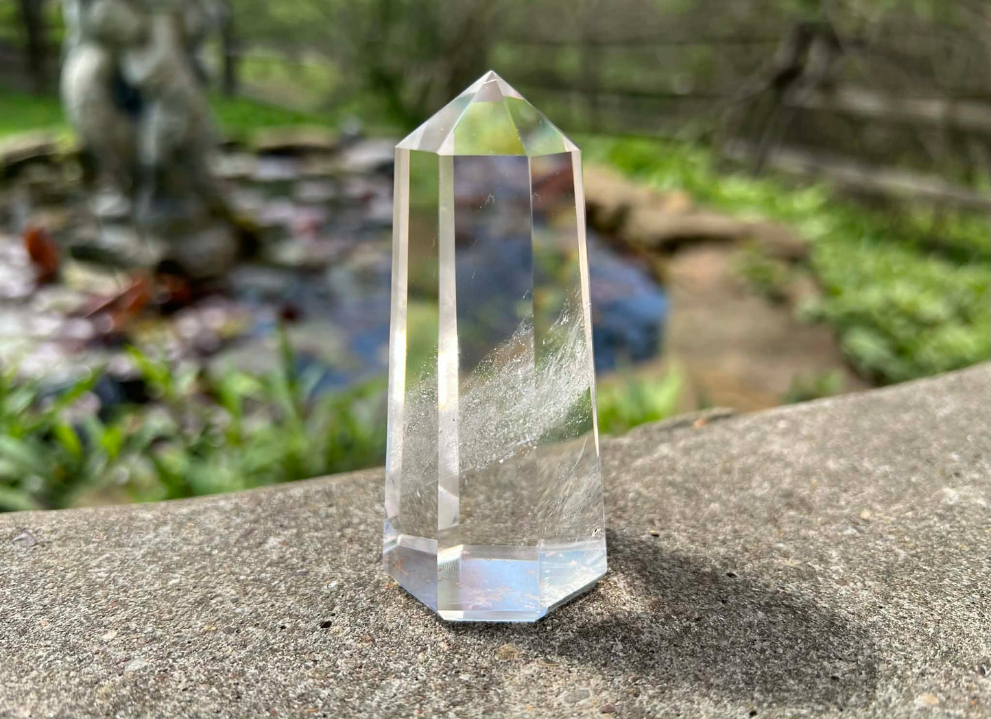 Quartz Crystal Tower - Gem Realm 