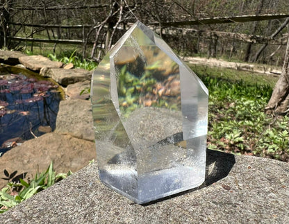 Quartz Crystal Tower - Gem Realm 