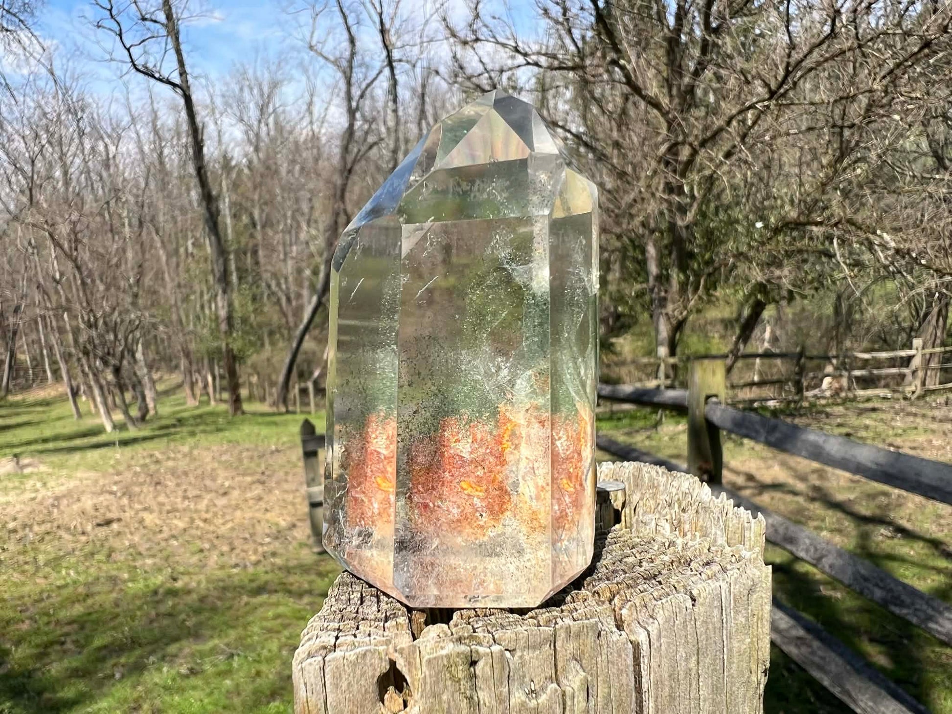 Garden Quartz Tower - Gem Realm 