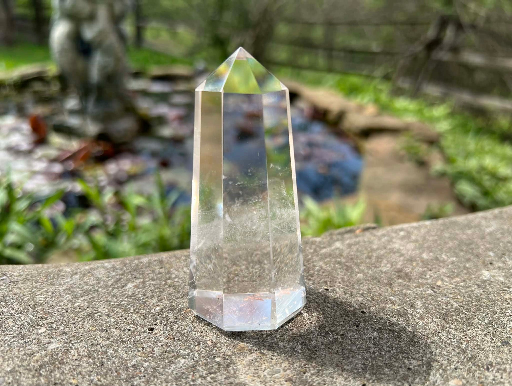 Quartz Crystal Tower - Gem Realm 
