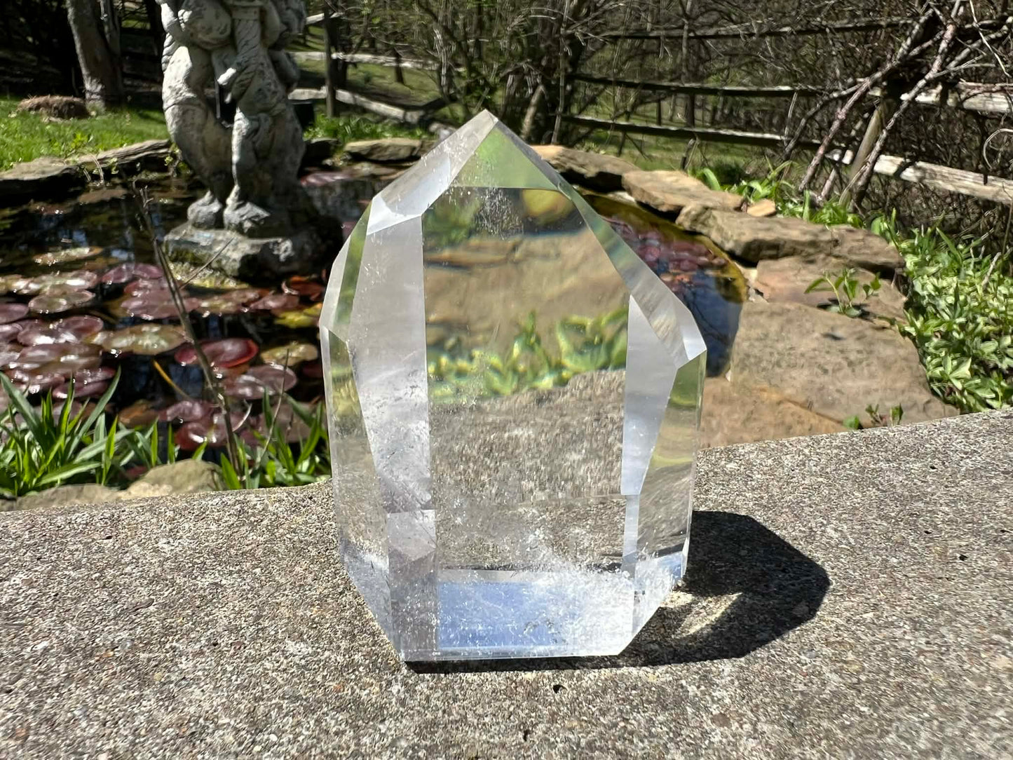 Quartz Crystal Tower - Gem Realm 
