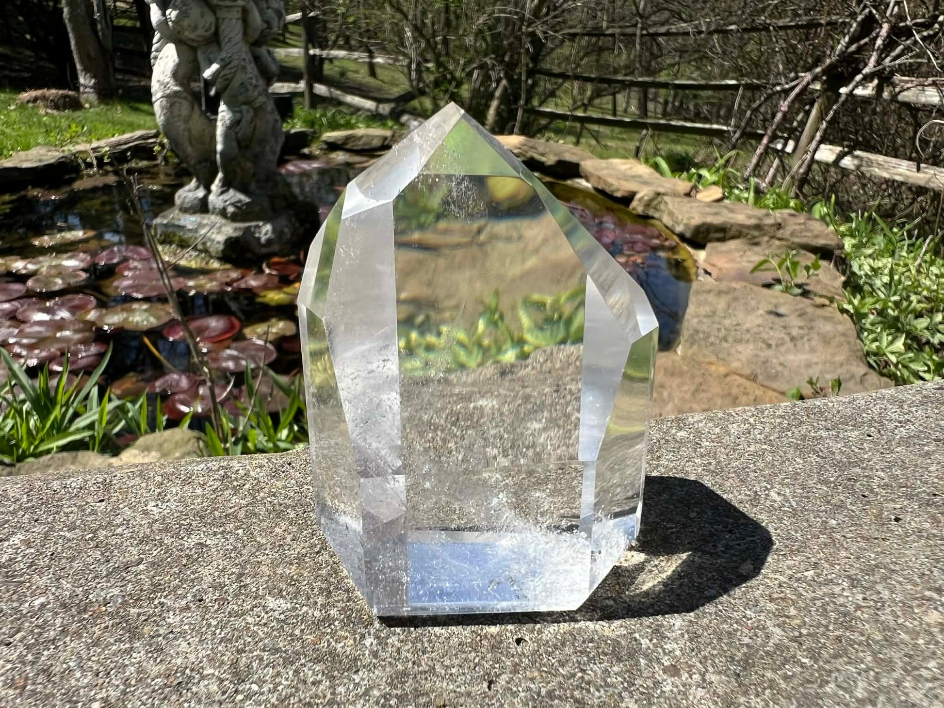 Quartz Crystal Tower - Gem Realm 