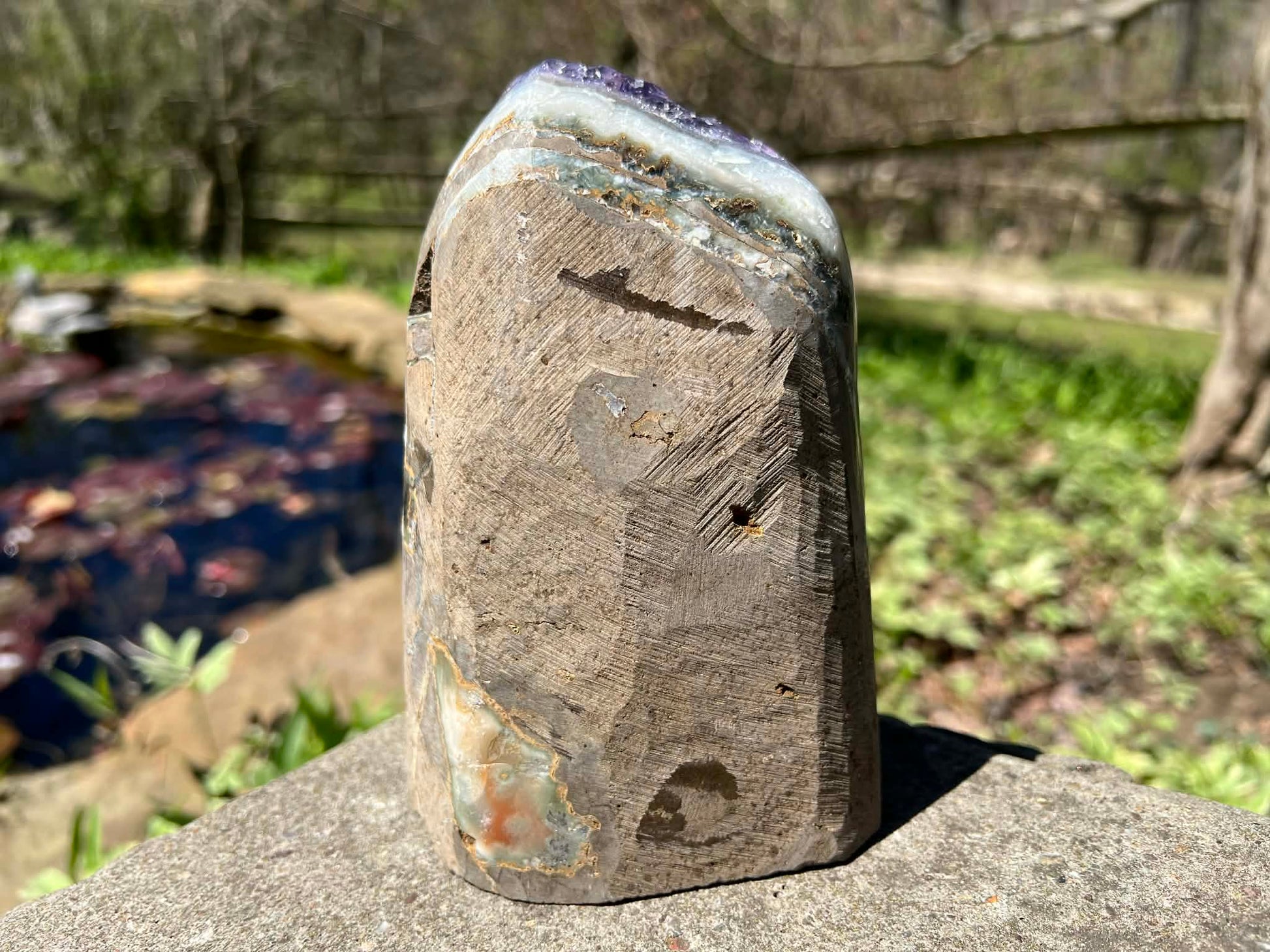 Amethyst Geode - Gem Realm 