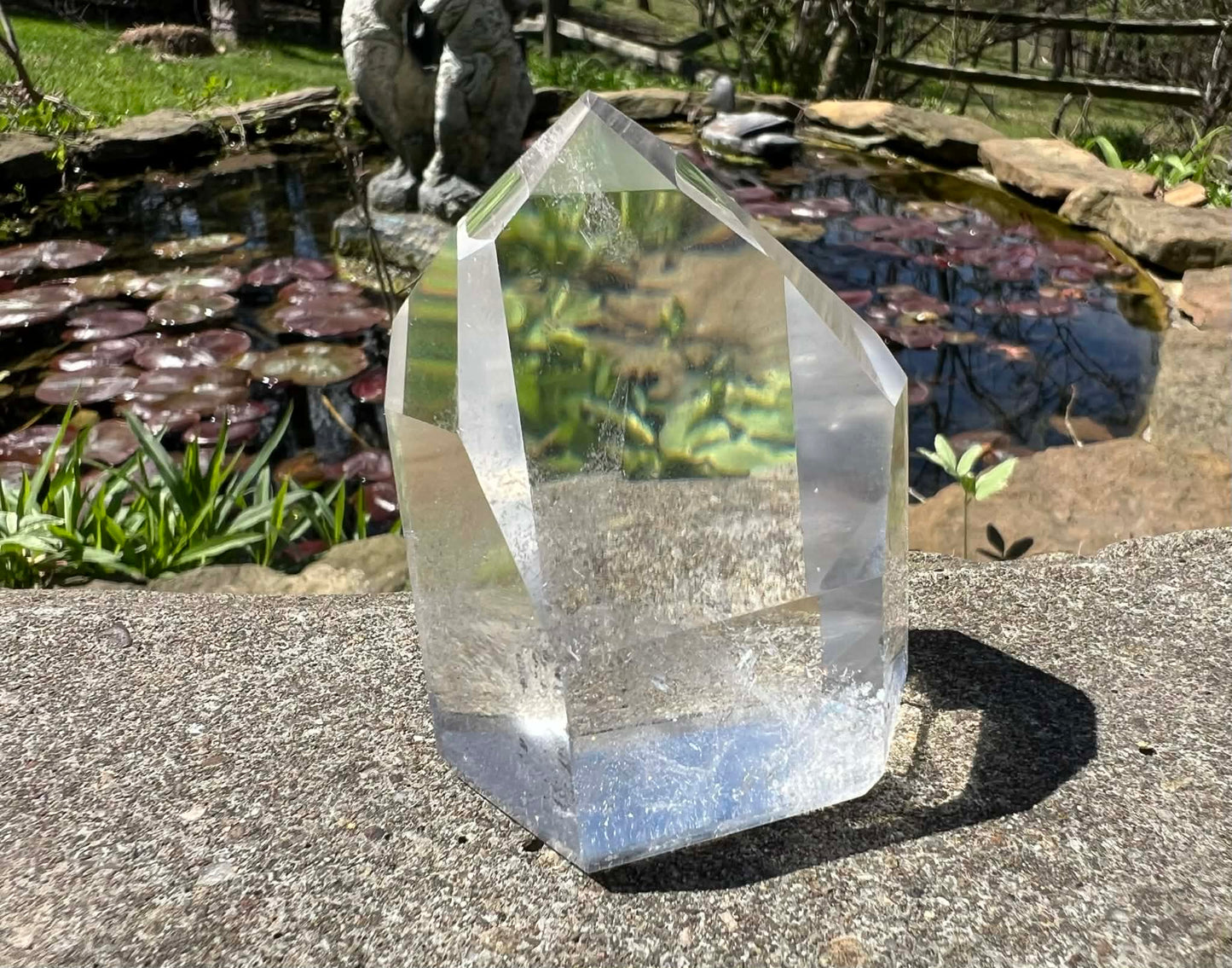 Quartz Crystal Tower - Gem Realm 