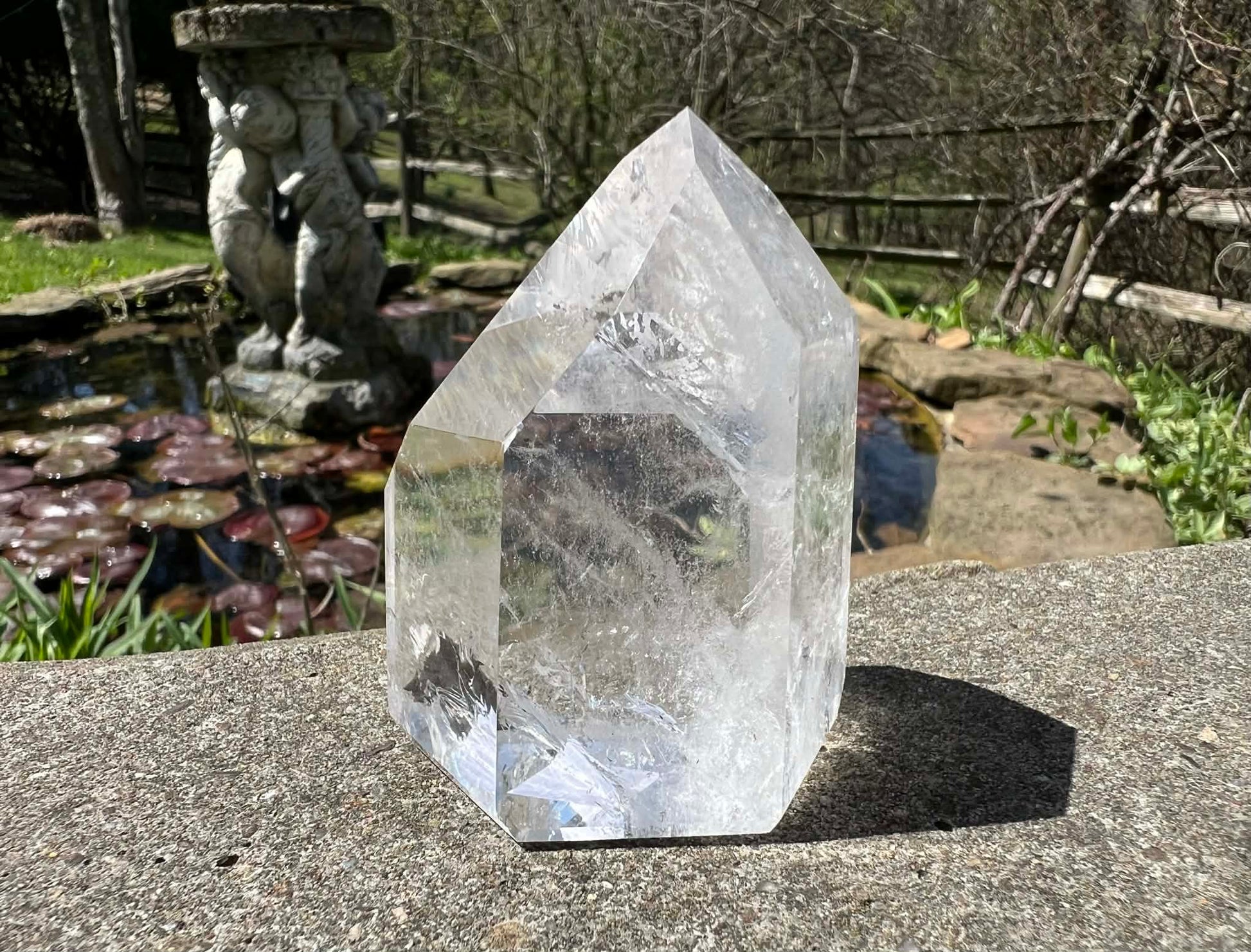 Quartz Crystal Tower - Gem Realm 
