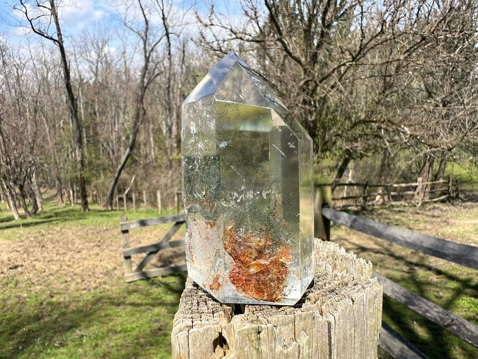 Garden Quartz Tower - Gem Realm 