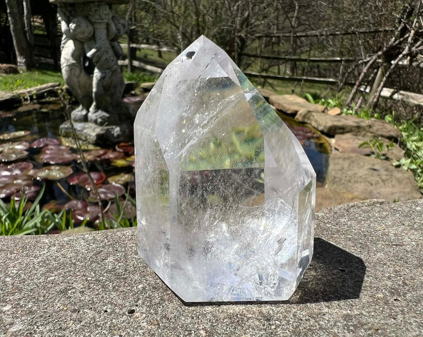 Quartz Crystal Tower - Gem Realm 