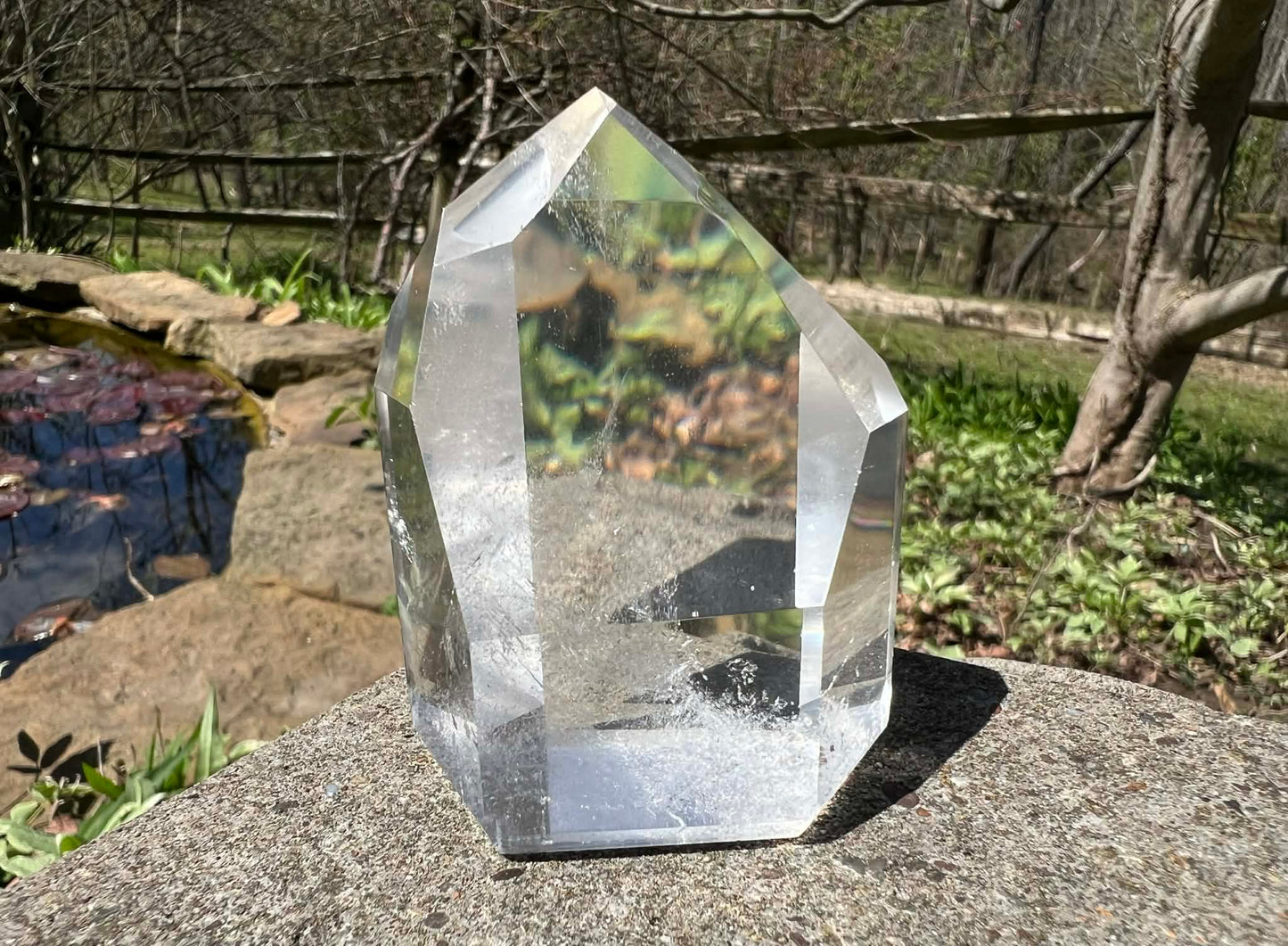 Quartz Crystal Tower - Gem Realm 
