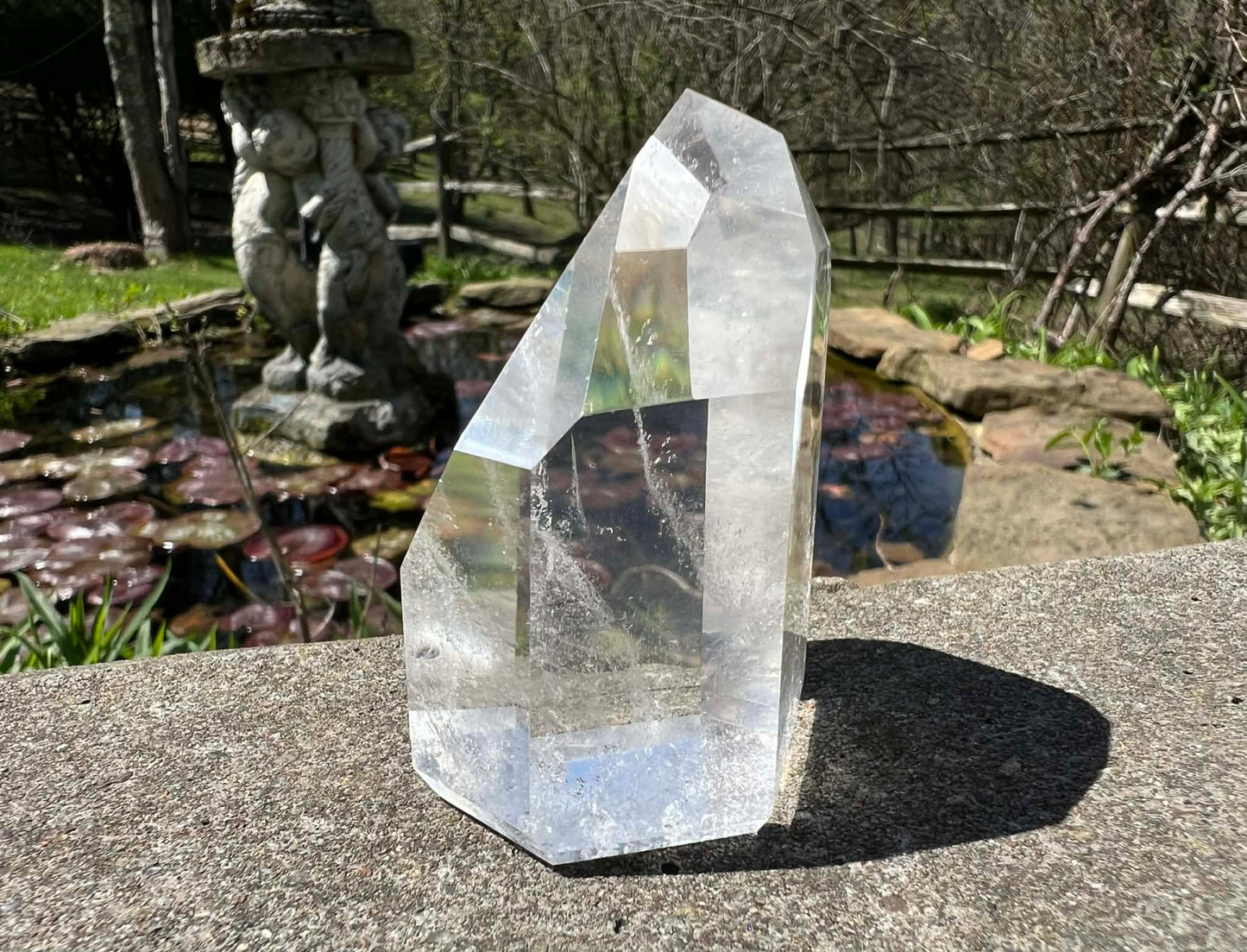 Quartz Crystal Tower - Gem Realm 