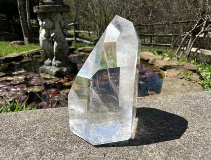 Quartz Crystal Tower - Gem Realm 