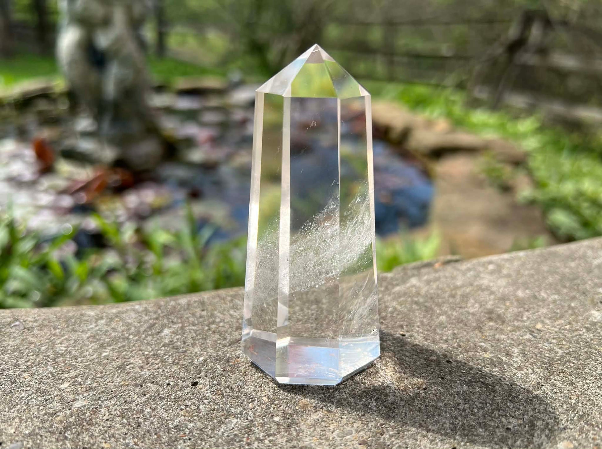 Quartz Crystal Tower - Gem Realm 