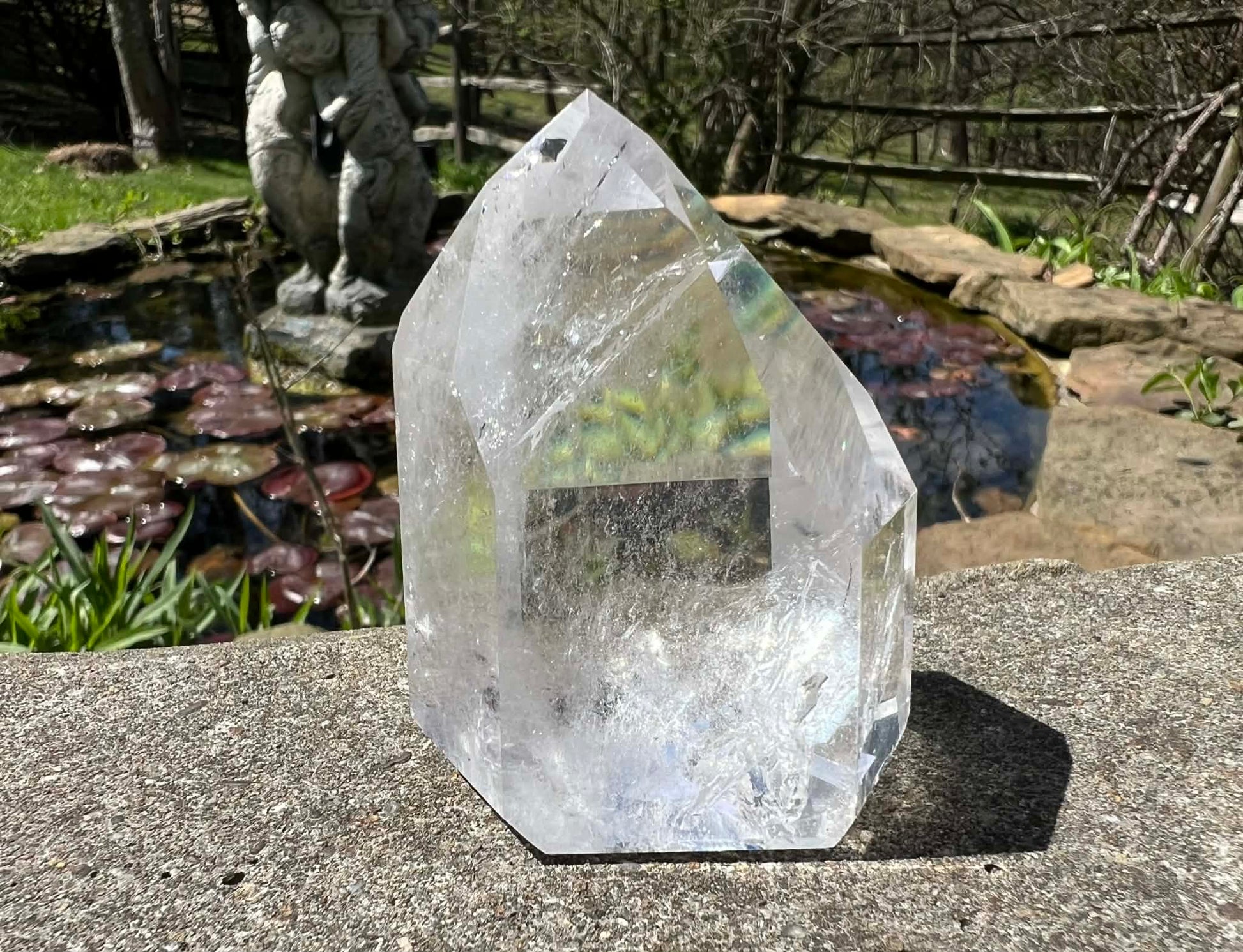 Quartz Crystal Tower - Gem Realm 