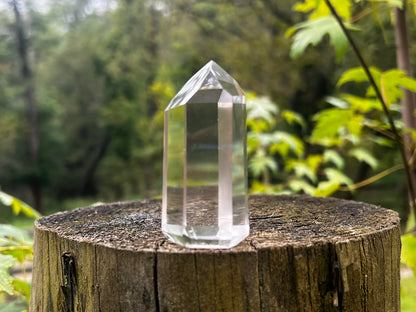 Quartz Crystal Tower ~ AA grade