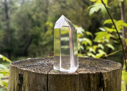 Quartz Crystal Tower ~ AA grade