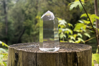 Quartz Crystal Tower ~ AA grade