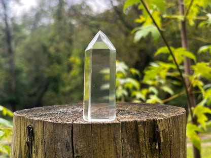Quartz Crystal Tower ~ AA grade