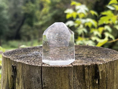 Quartz Crystal Tower ~ AA grade