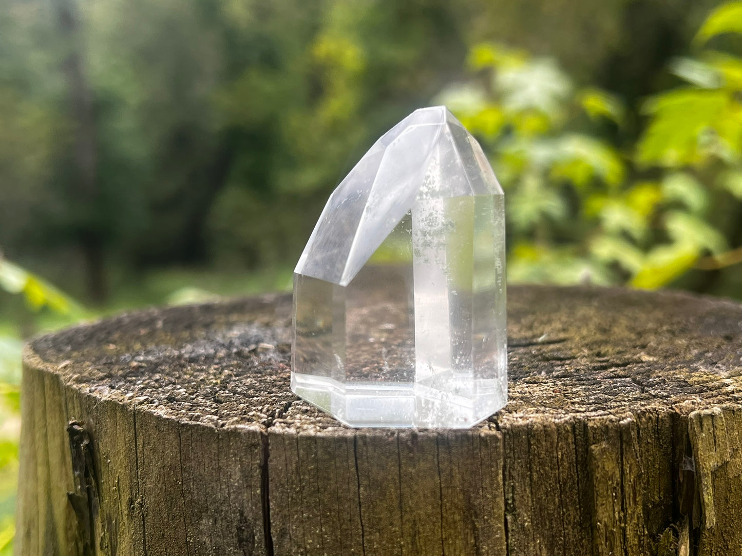 Quartz Crystal Tower ~ AA grade
