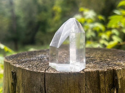 Quartz Crystal Tower ~ AA grade