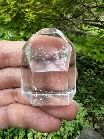 Quartz Crystal Tower ~ AA grade
