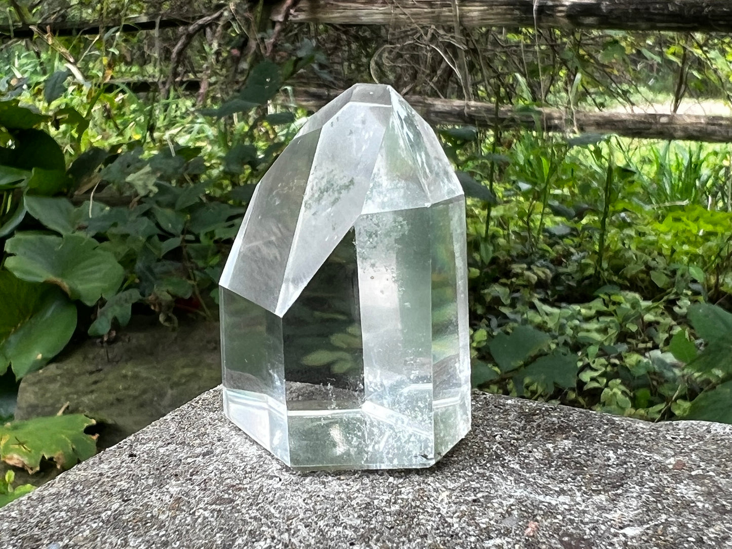 Quartz Crystal Tower ~ AA grade