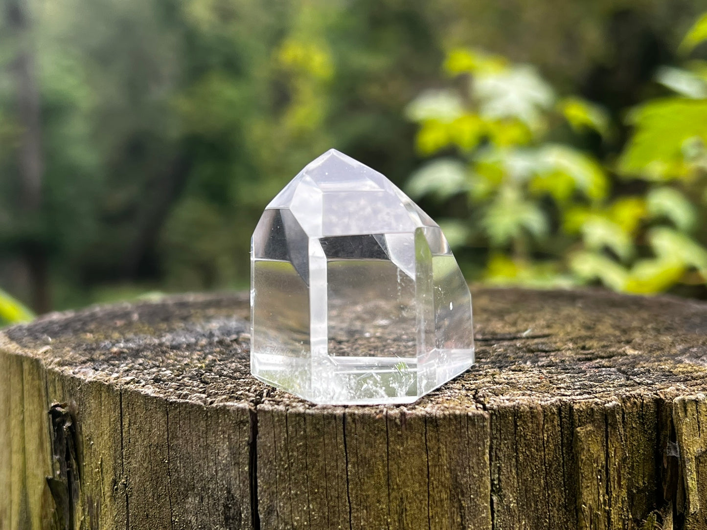 Quartz Crystal Tower ~ AA grade