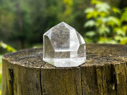Quartz Crystal Tower ~ AA grade