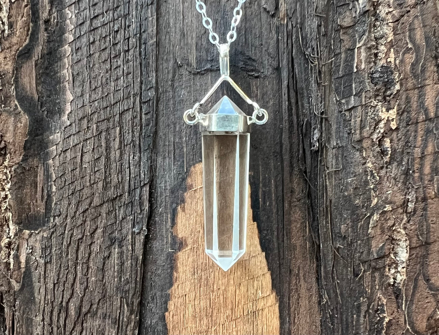 Quartz Crystal Pendant - Gem Realm 