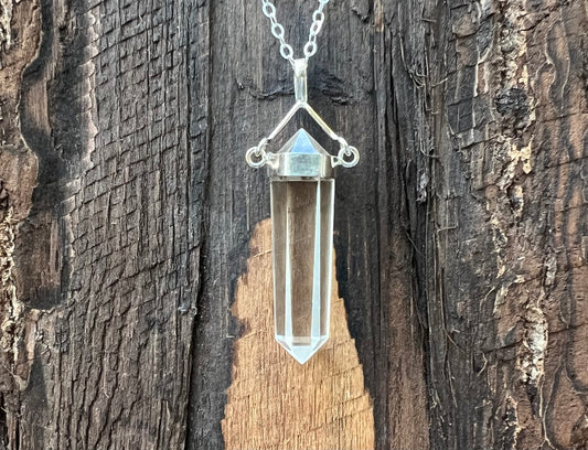 Quartz Crystal Pendant - Gem Realm 