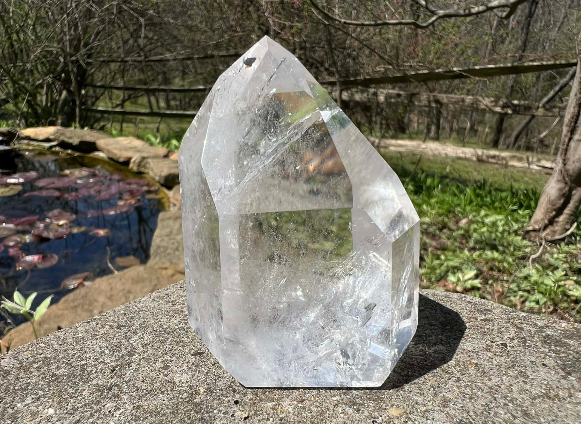 Quartz Crystal Tower - Gem Realm 