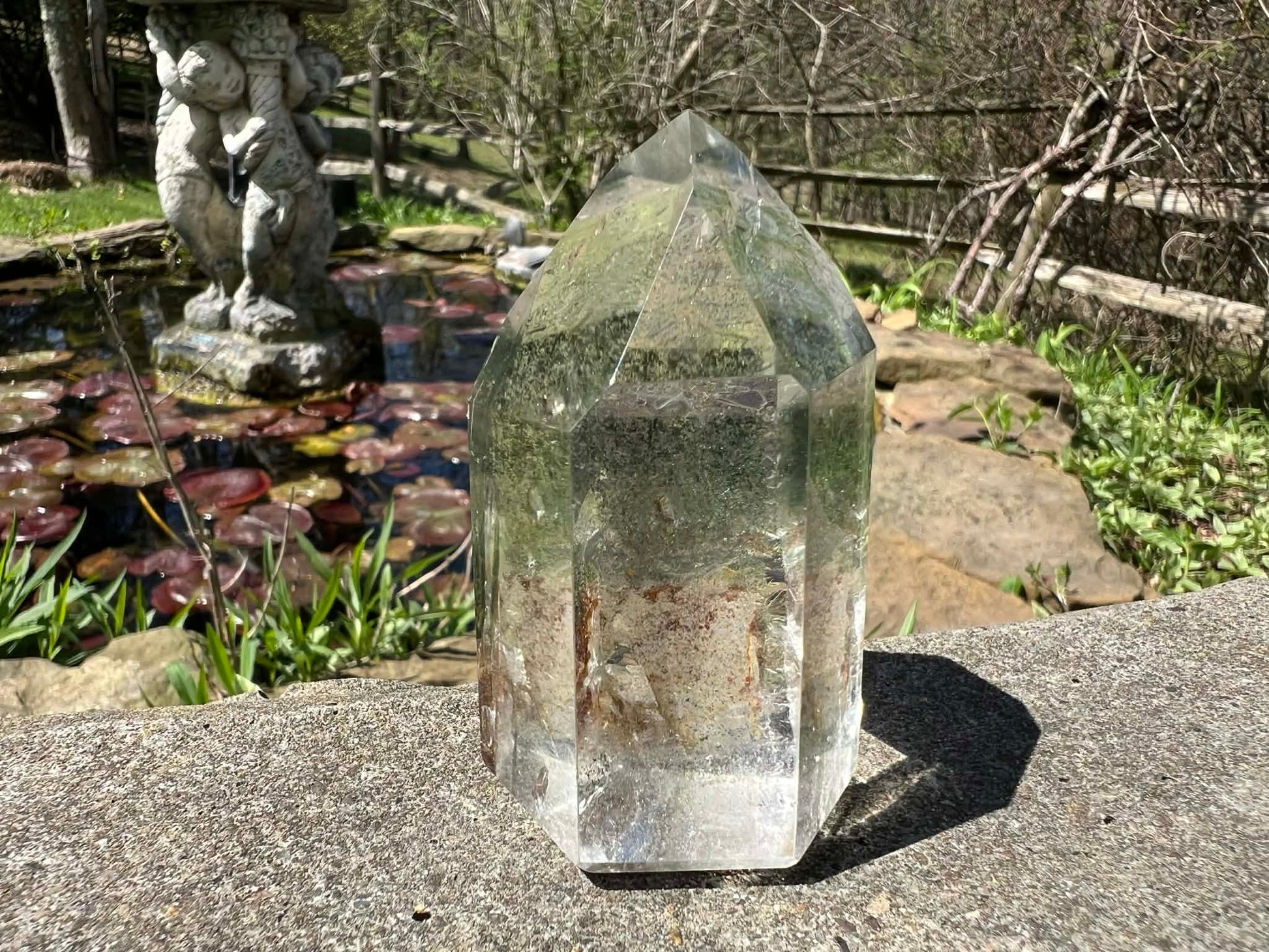 Garden Quartz Tower - Gem Realm 