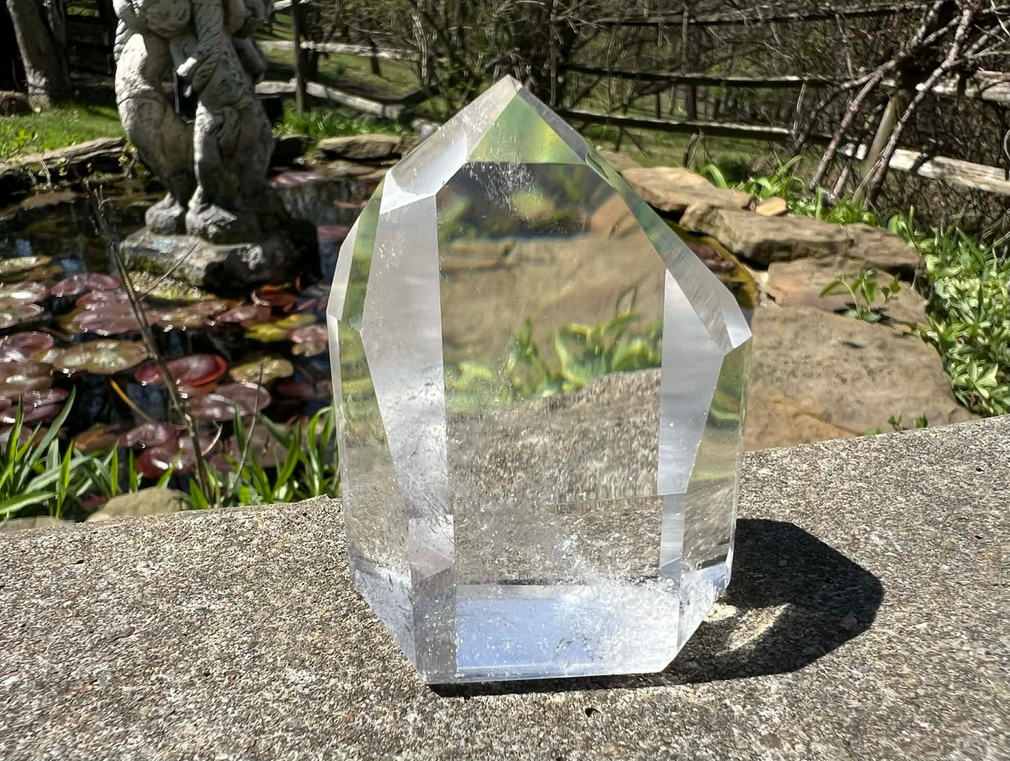 Quartz Crystal Tower - Gem Realm 