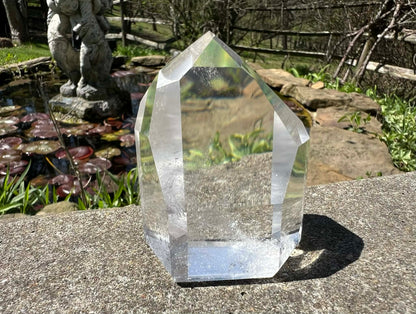 Quartz Crystal Tower - Gem Realm 