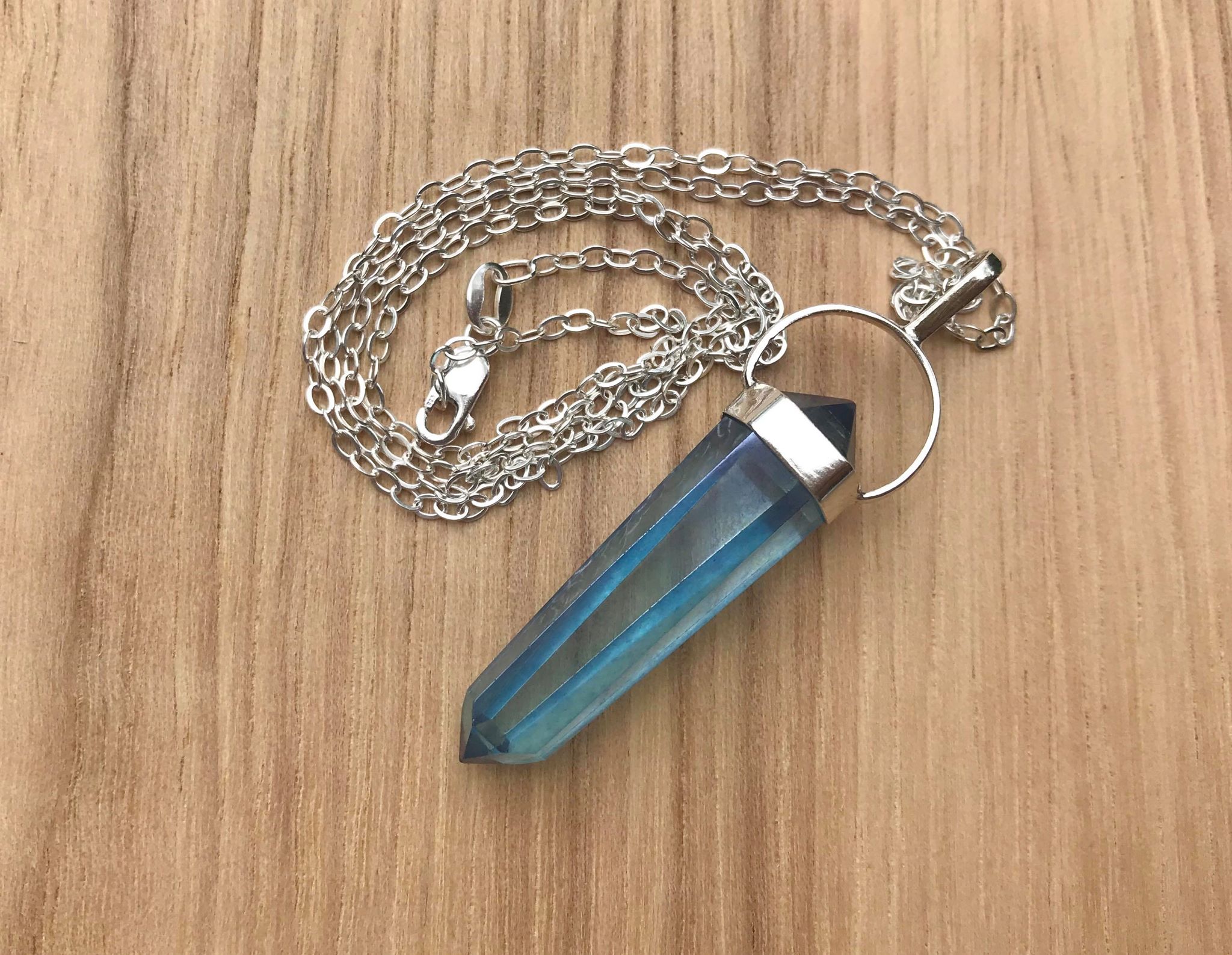 Aqua Aura Quartz? Is this dyed? I can't tell if I was bamboozled or not lol  : r/MineralGore